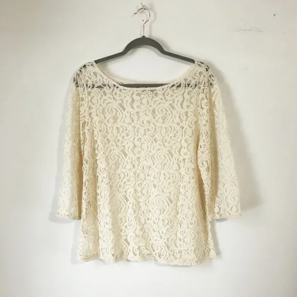 LOFT lace top - Picture 2 of 8